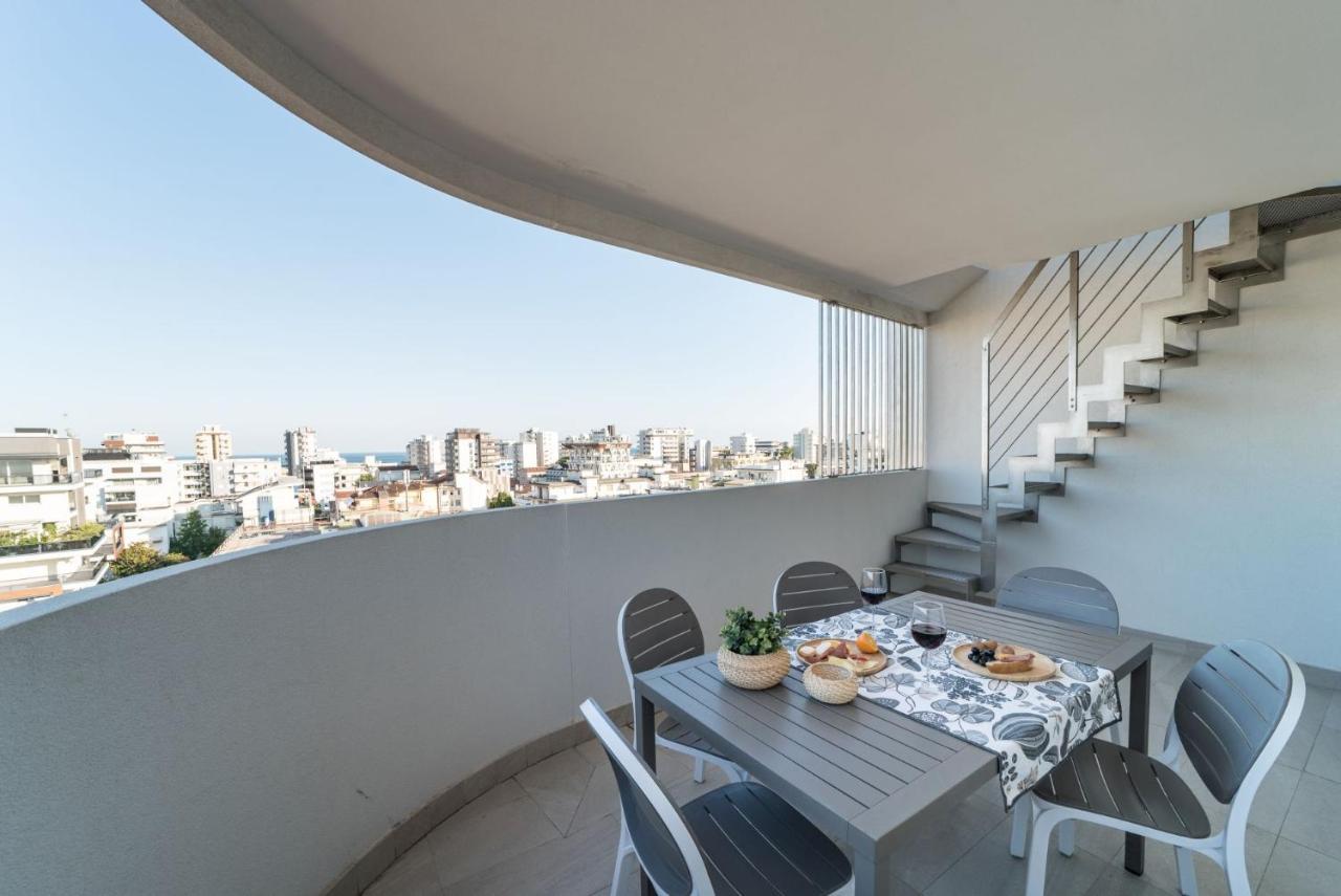 Appartamenti Torre Bianca Lignano Sabbiadoro Ngoại thất bức ảnh