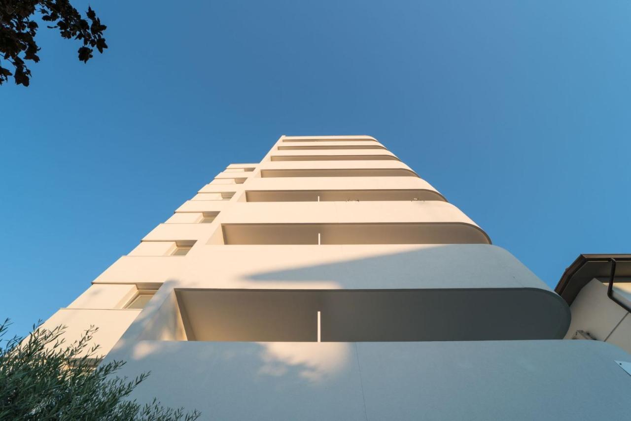 Appartamenti Torre Bianca Lignano Sabbiadoro Ngoại thất bức ảnh